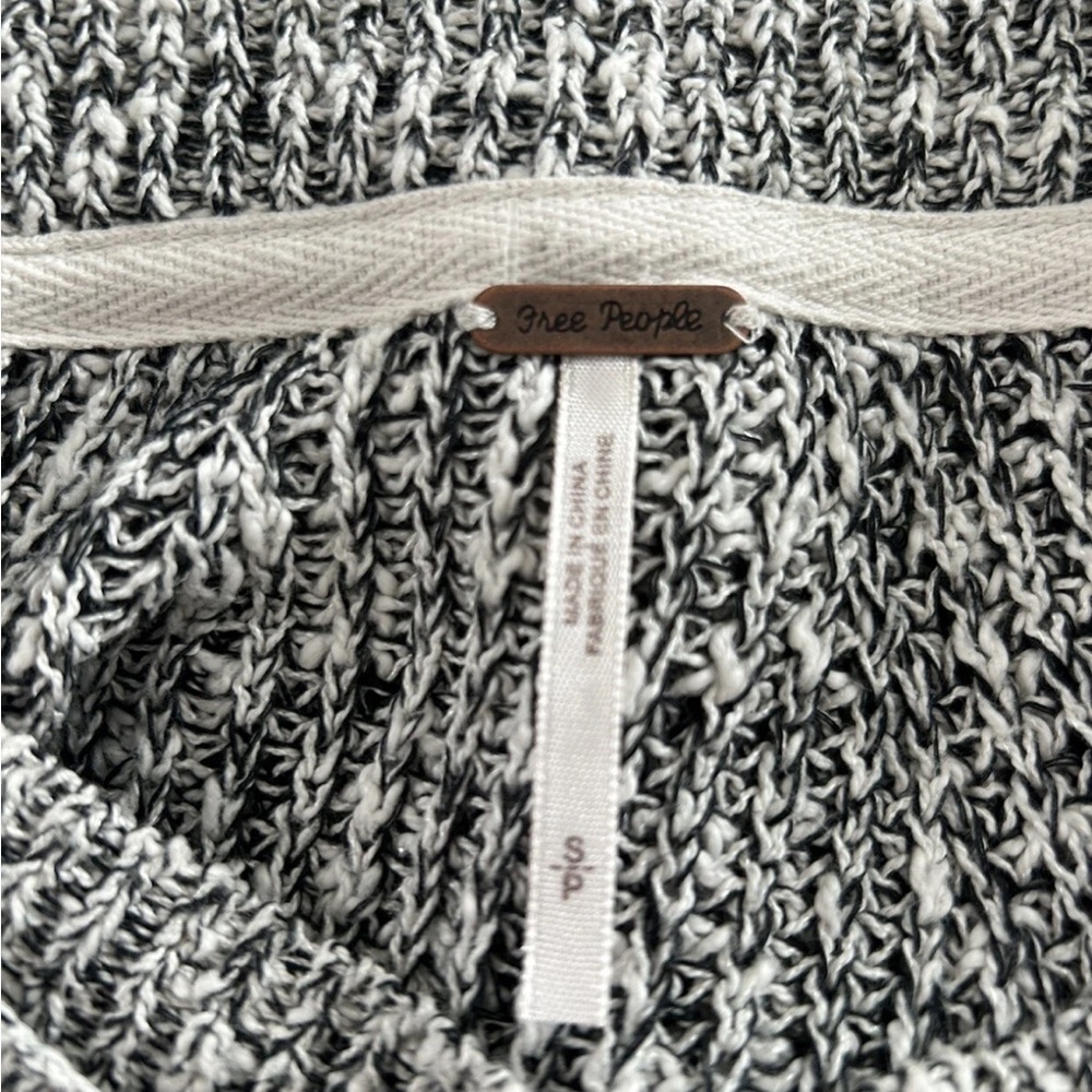 Free People Chunky Cotton Knit Cropped Sweater Black Gray White Sweater Sz S - Picture 4 of 13